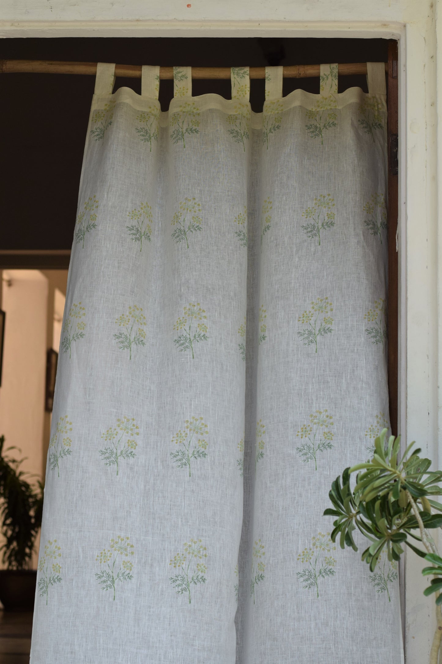 Variyali Linen Curtain