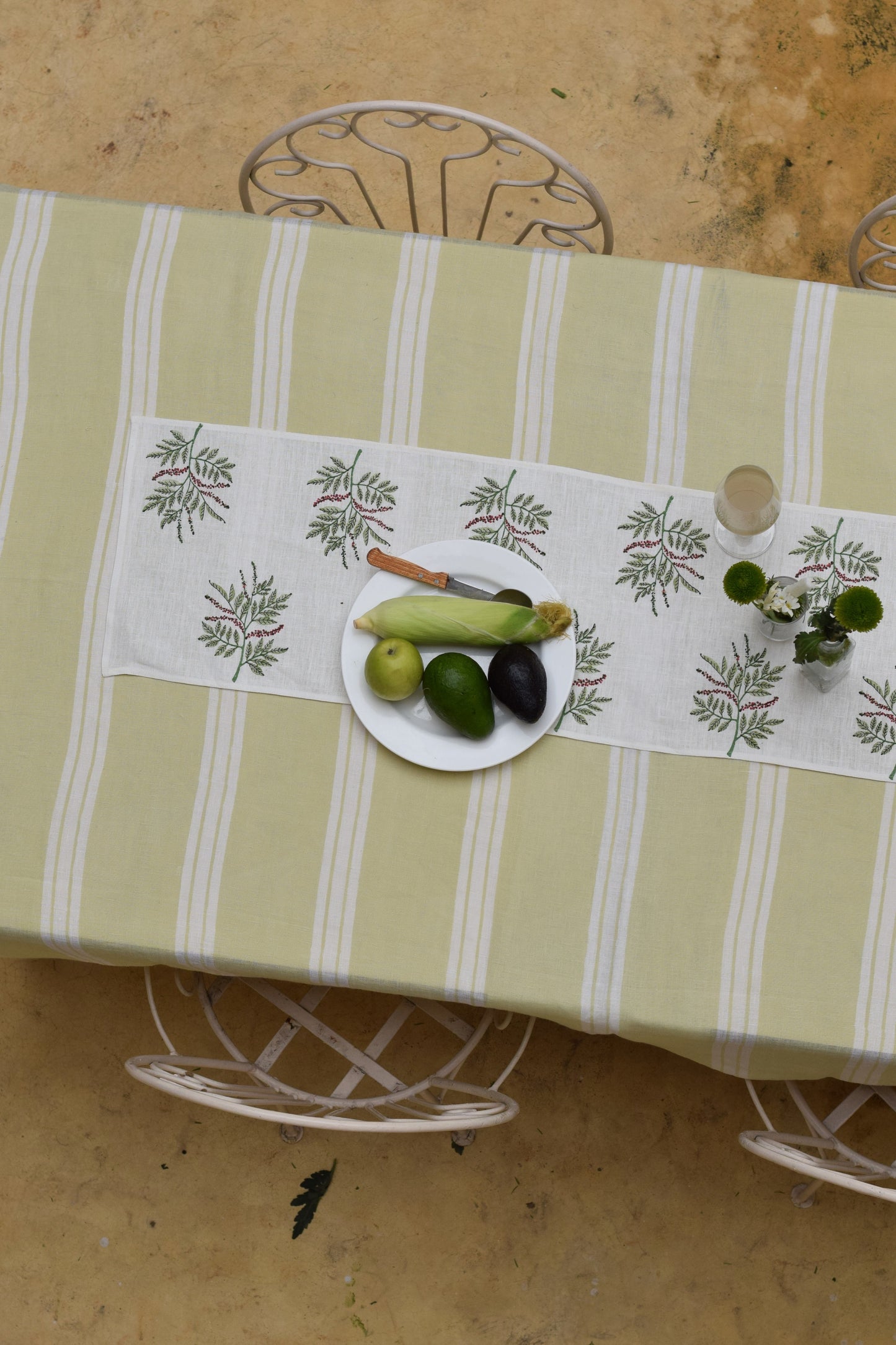 Kurumulak Linen Runner