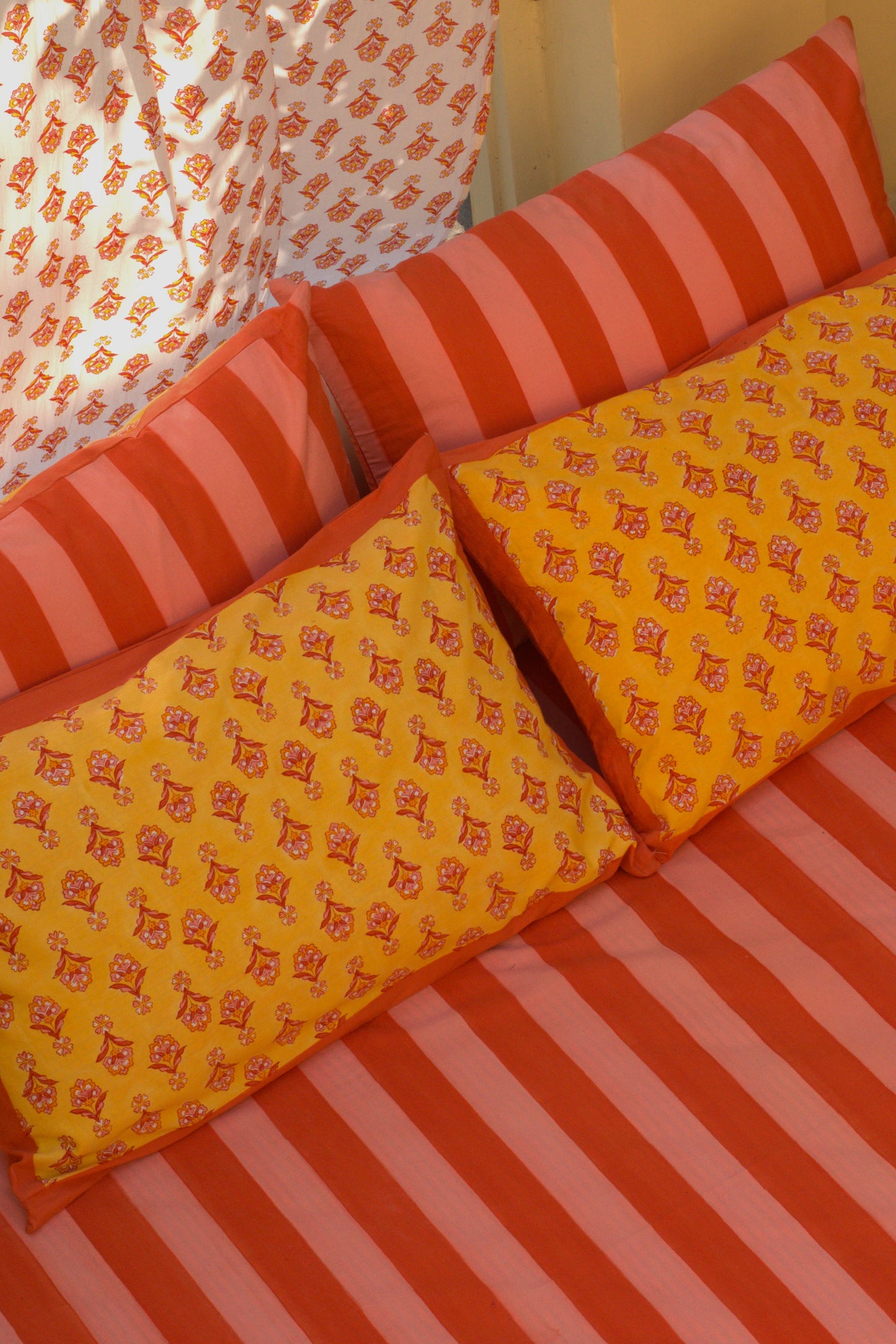 Lillian's Bedsheet Set