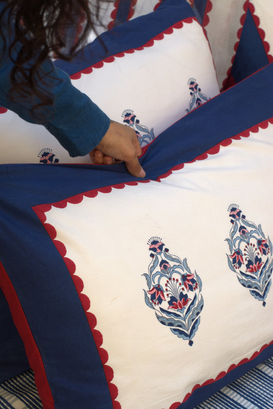 Wellingdon Blue Bedsheet Set