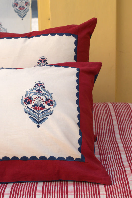 Wellingdon Red Bedsheet Set