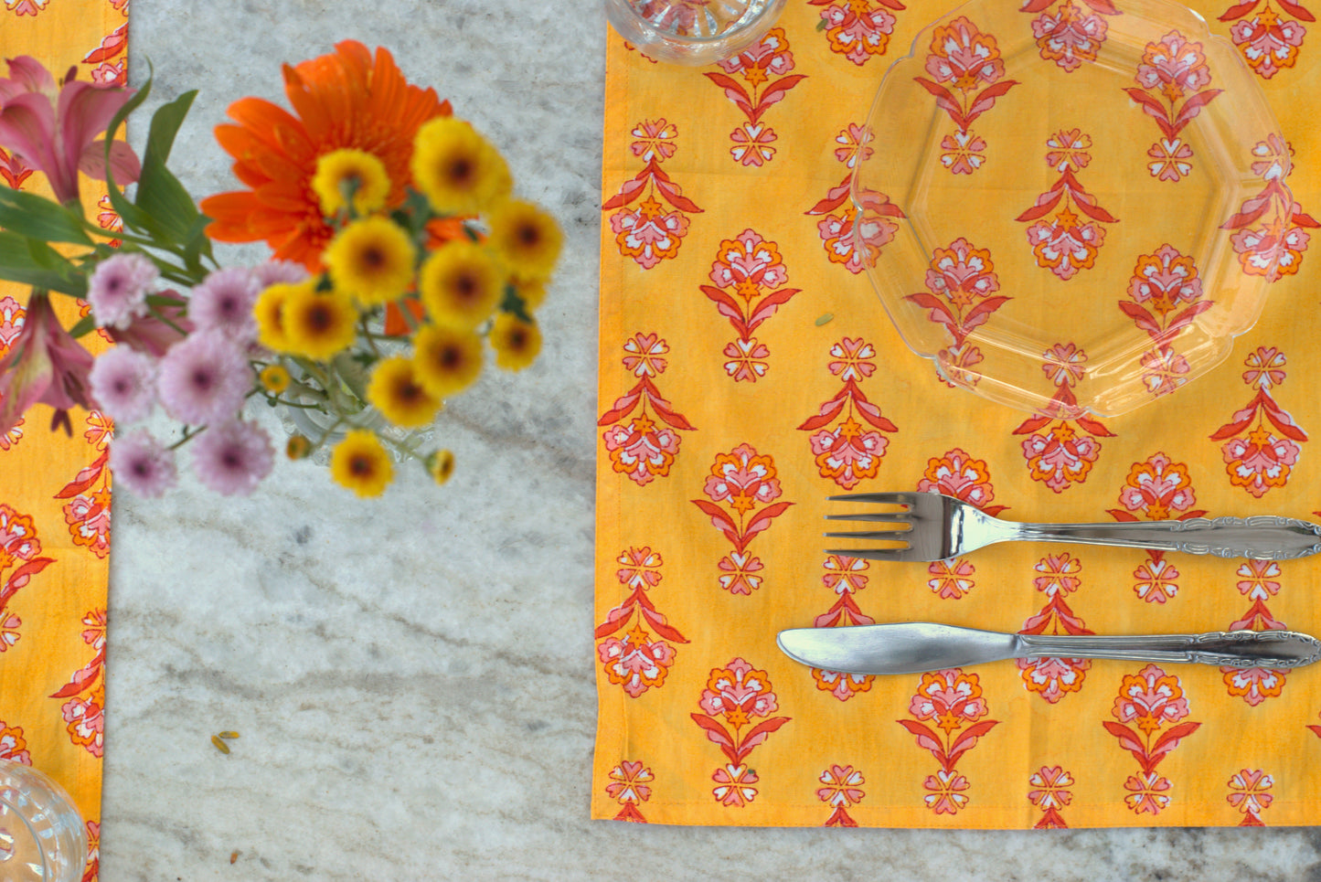 Lillian's Summer Bunch Placemat Set