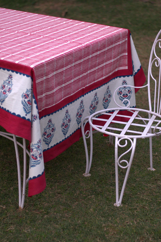 Wellingdon Red Table Cover