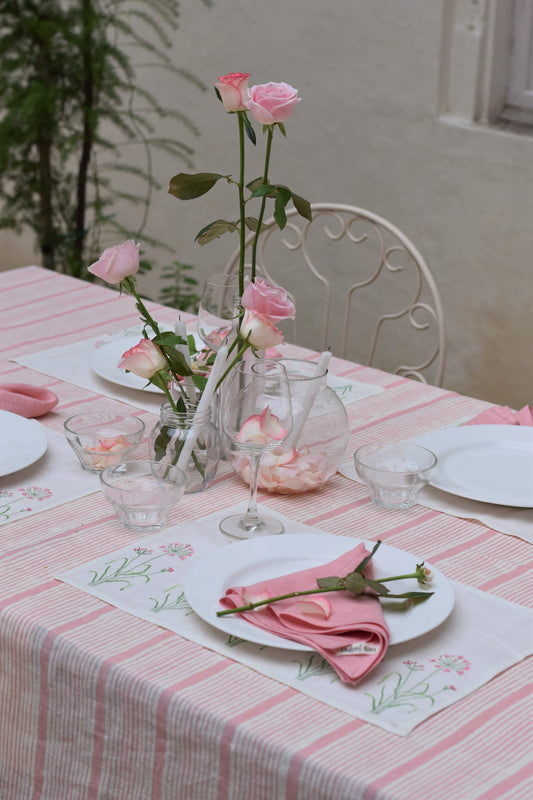 Gulabi Rekh Linen Table Cover