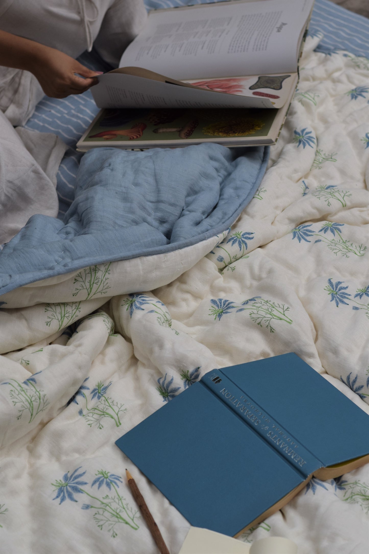 Kallonji Linen Blanket
