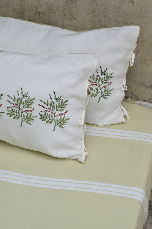 Kurumulak Linen Bedsheet Set