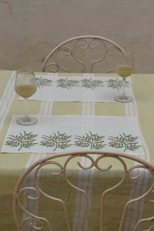 Kurumulak Linen Placemat Set