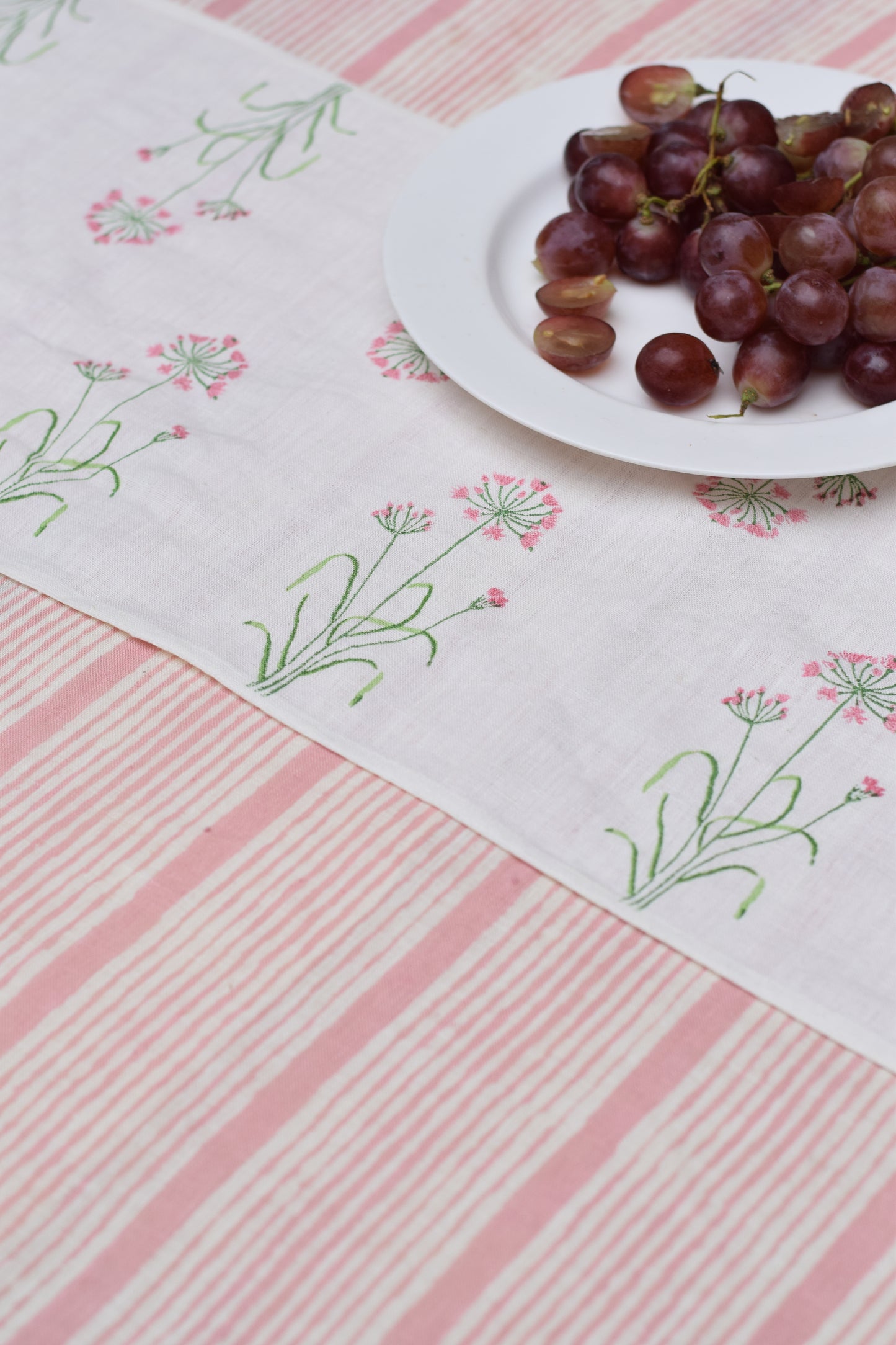 Rynsun Linen Runner