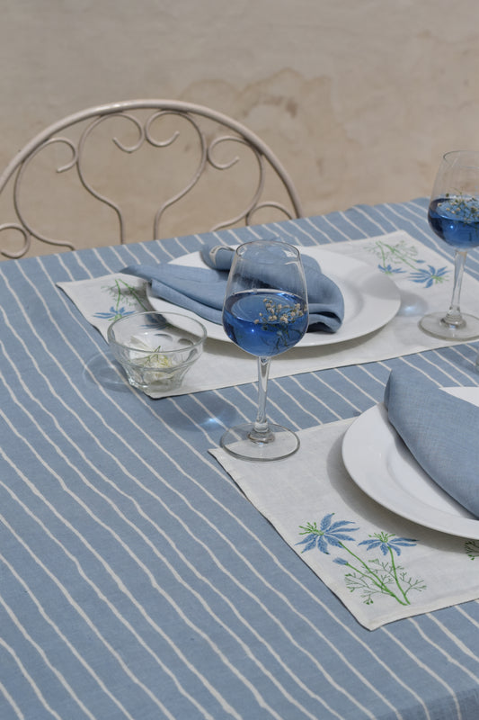 Asmaani Rekh Linen Table Cover